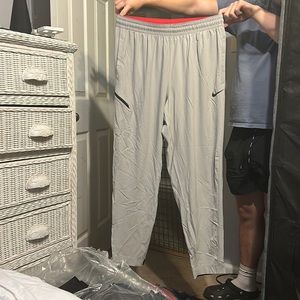 Men’s nike joggers
